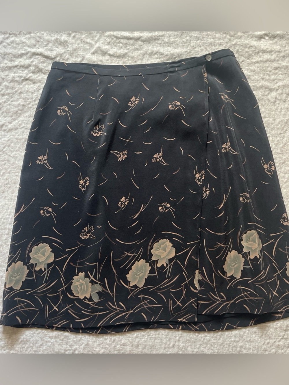 Vintage Petite Sophisticate Silk Skirt Size 12